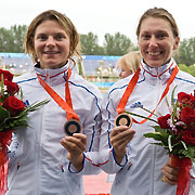 Marie Delattre (à gauche), et Anne-Laure Viard, kayakistes, médaillées de Bronze au JO de Pékin 2008